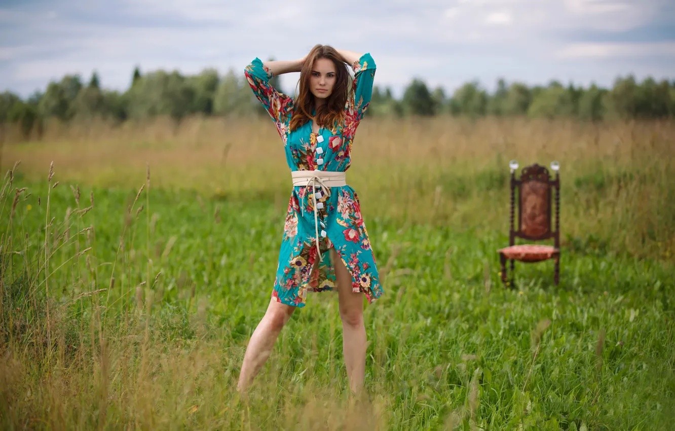 Фото обои field, nature, model, brunette, sexy woman, countryside, gorgeous, photoshoot