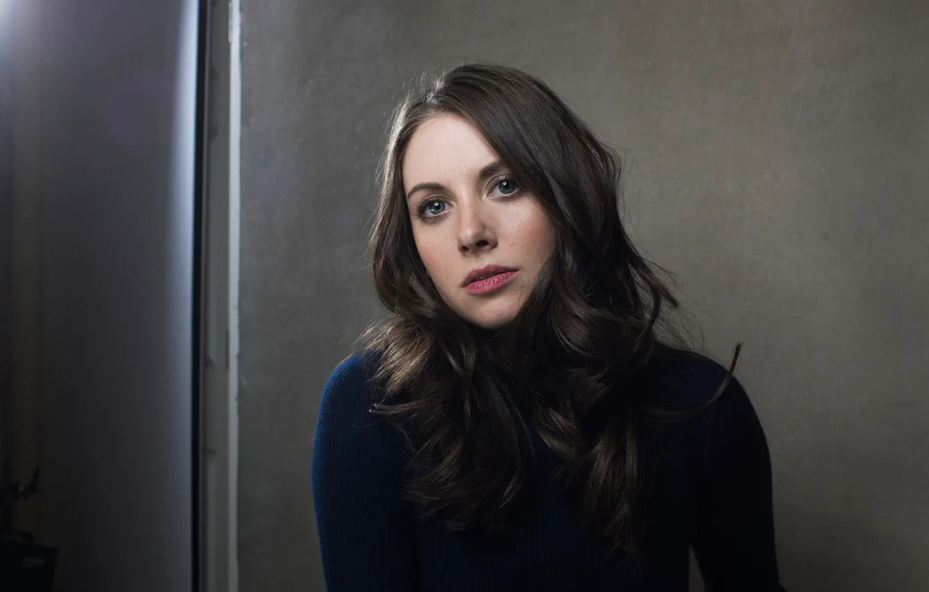 Фото обои взгляд, портрет, актриса, брюнетка, Alison Brie, Элисон Бри