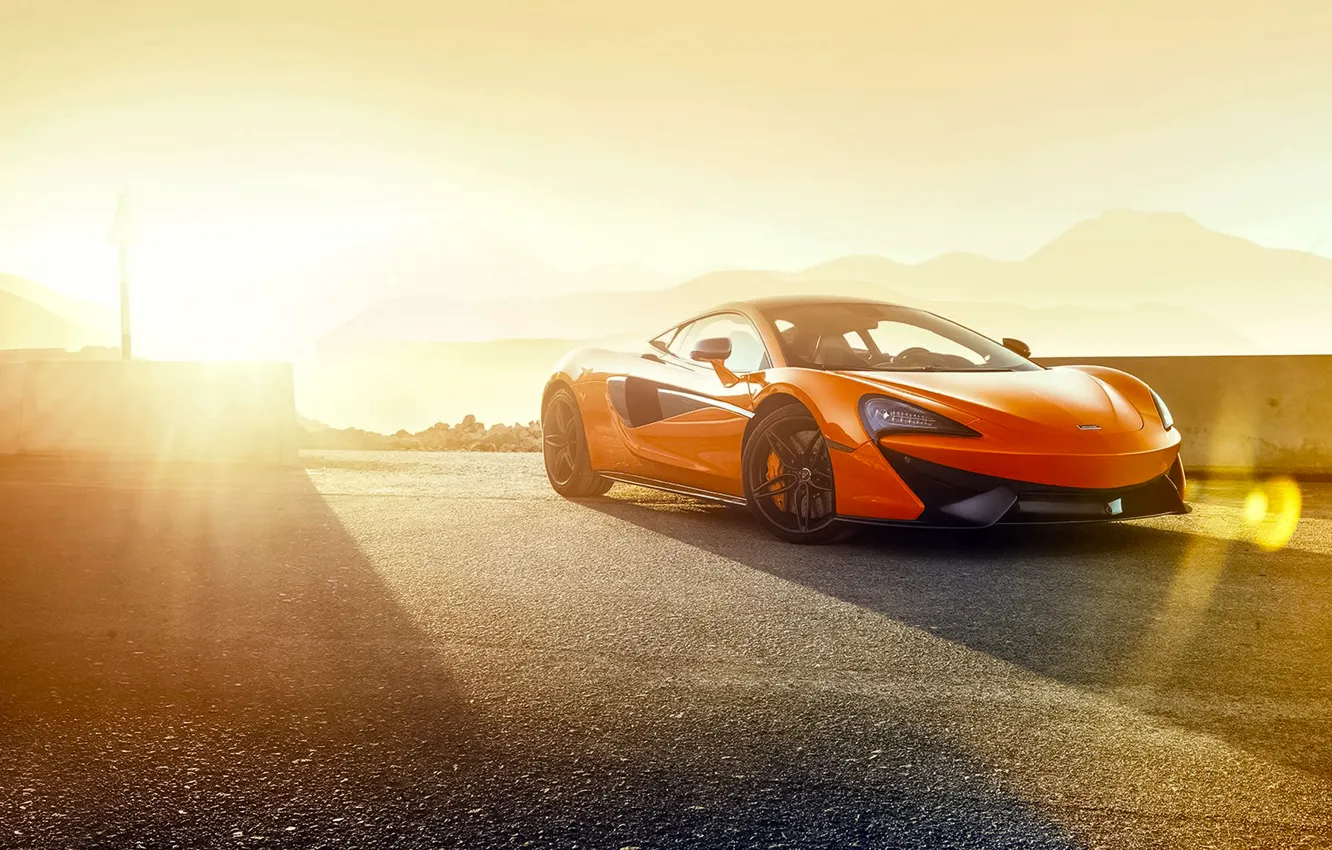 Фото обои McLaren, Orange, Race, Power, Front, Supercar, Track, 570S
