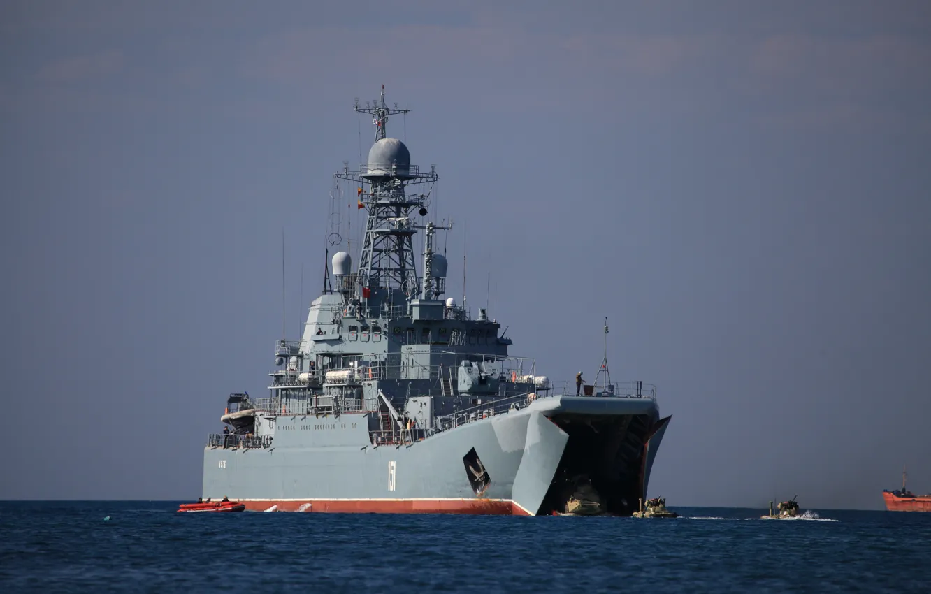 Фото обои черное море, учения, высадка десанта, азов, большой десантный корабль