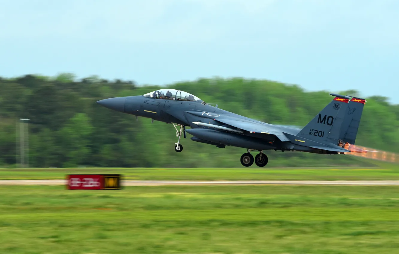 Фото обои ВВС США, истребитель-бомбардировщик, F-15E, Strike Eagle, McDonnell Douglas, американский двухместный, ударный орёл
