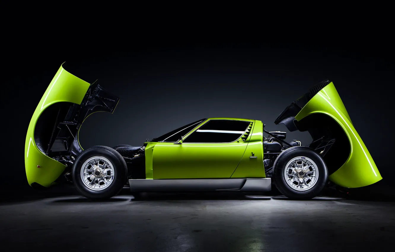 Фото обои Lamborghini, Green, Miura, Lamborghini Miura, by JeremyCliff Photography