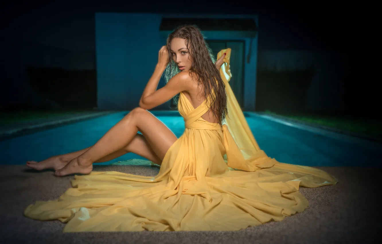 Фото обои girl, fashion, party, beauty, hair, villa, luxury, cute