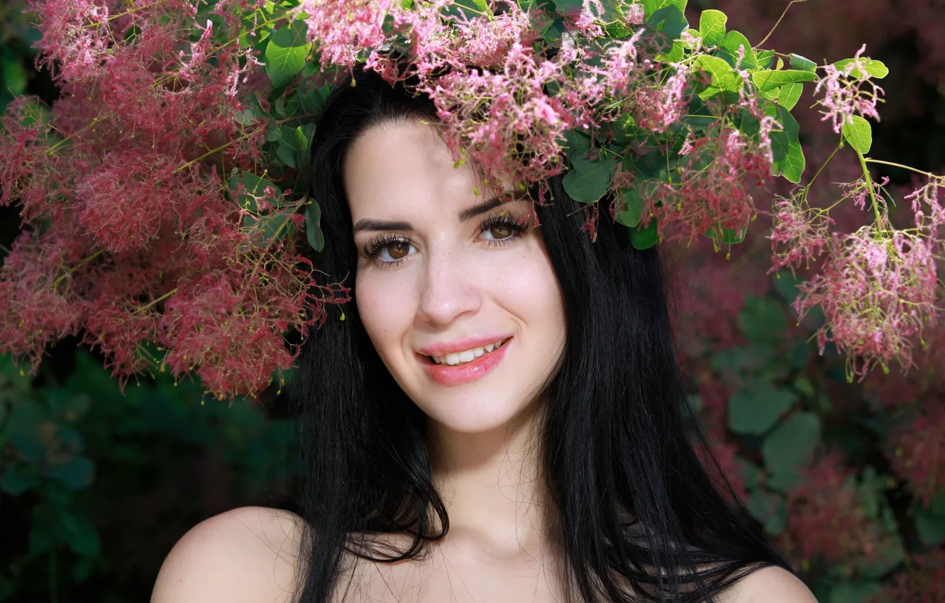 Фото обои взгляд, брюнетка, Lola Marron, модель.волосы