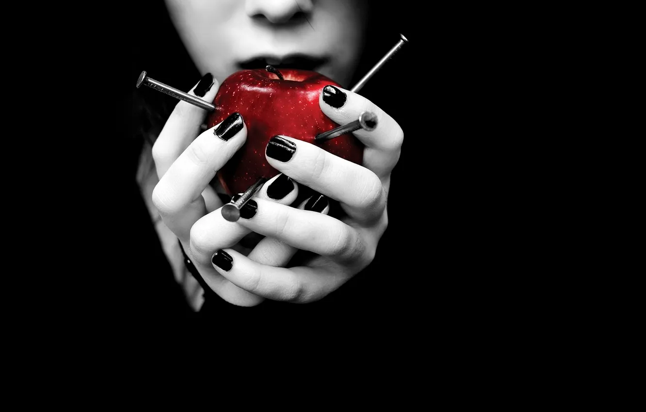 Фото обои Apple, red, woman, hands, nails