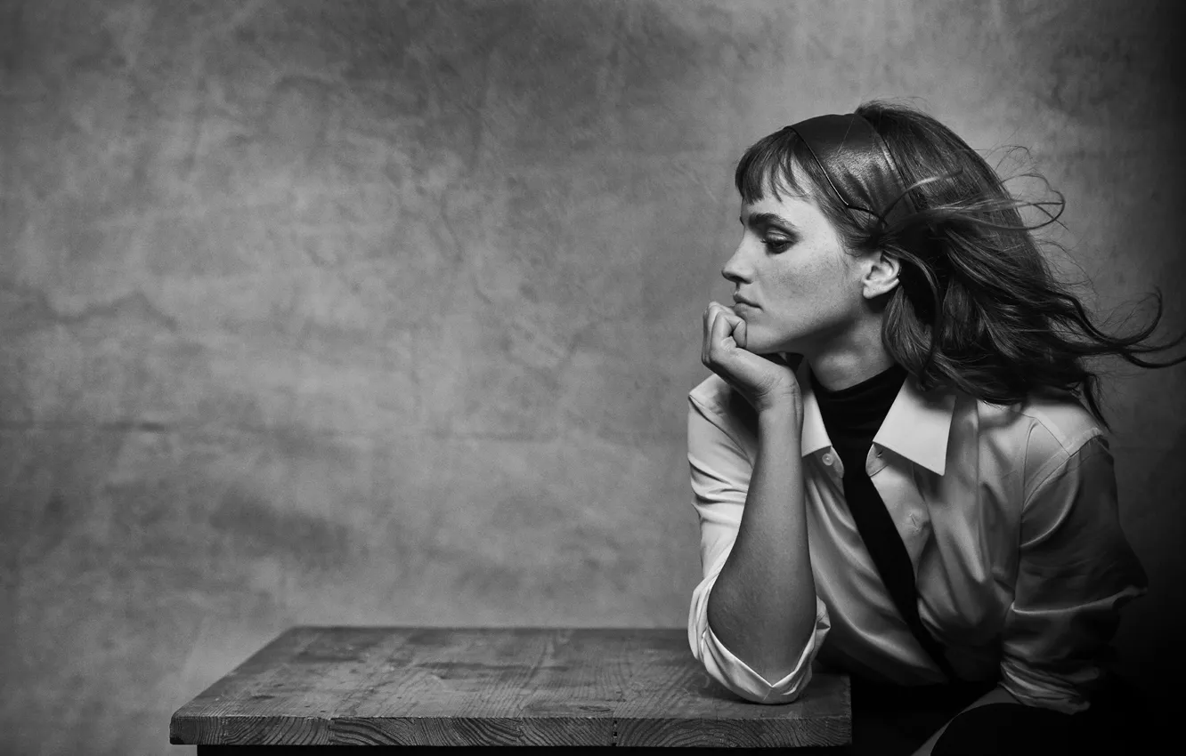 Фото обои девушка, задумчивость, актриса, профиль, girl, Эмма Уотсон, Emma Watson, actress