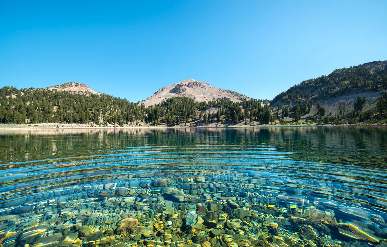 Фото обои горы, природа, озеро, California, Lake Helen, Lassen National Forest