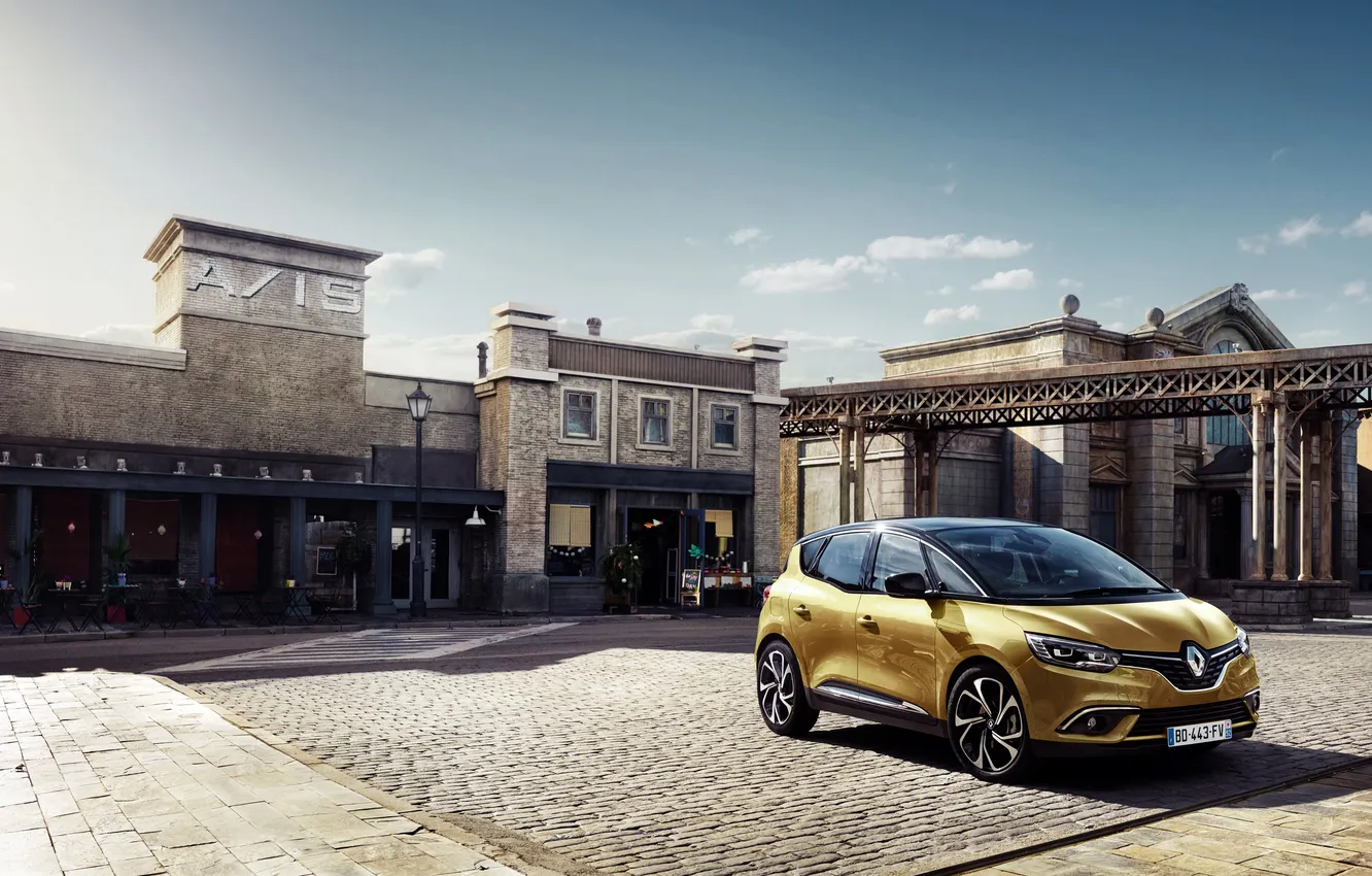 Фото обои город, Renault, рено, Scenic, сценик