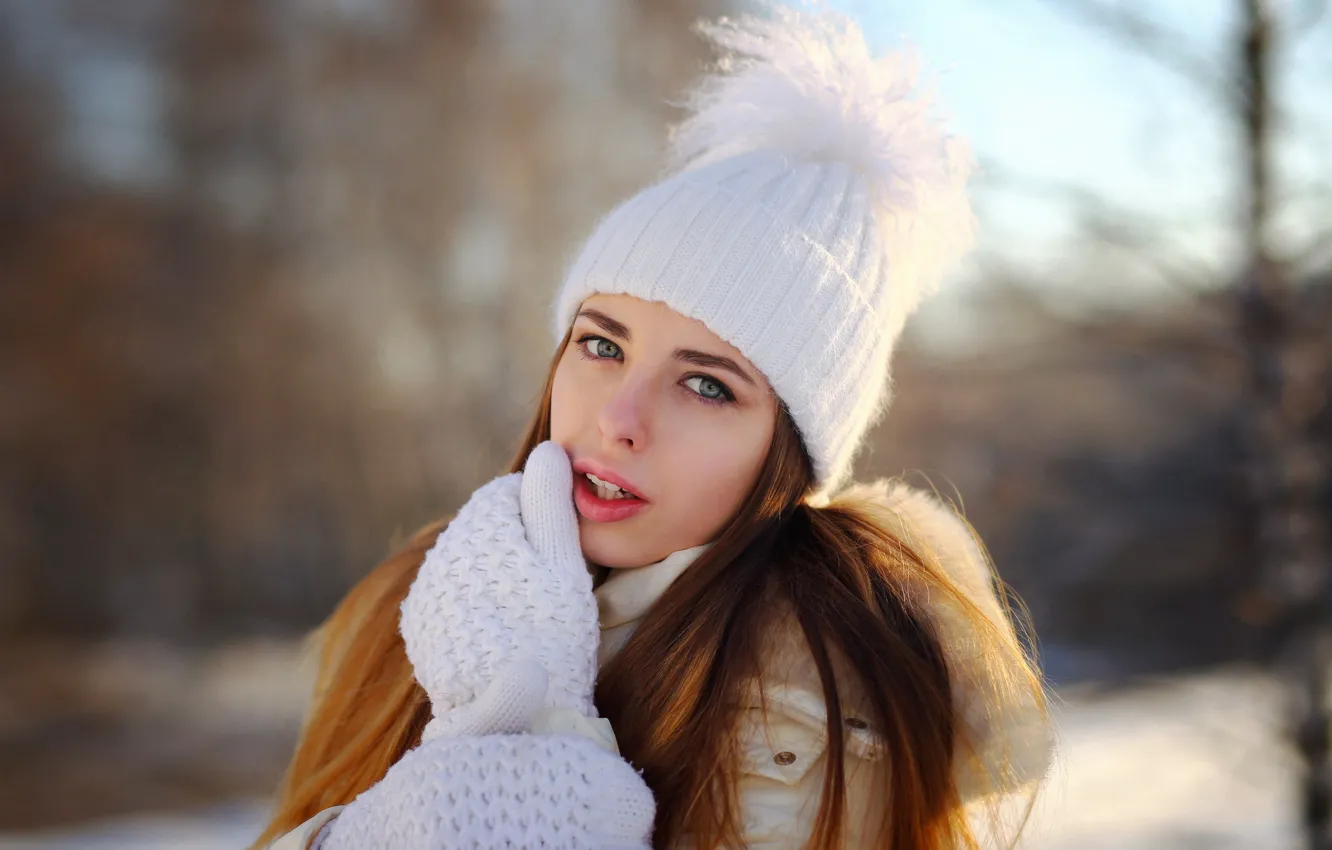Фото обои зима, взгляд, шапка, Девушка, Алексей Кишечкин, Дарья Дементьева