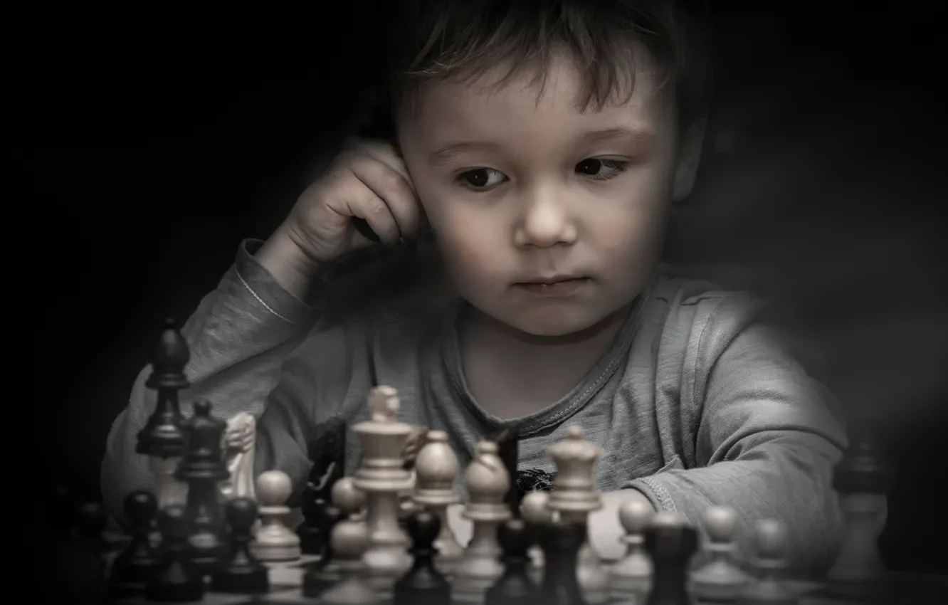Фото обои мальчик, шахматы, фигуры