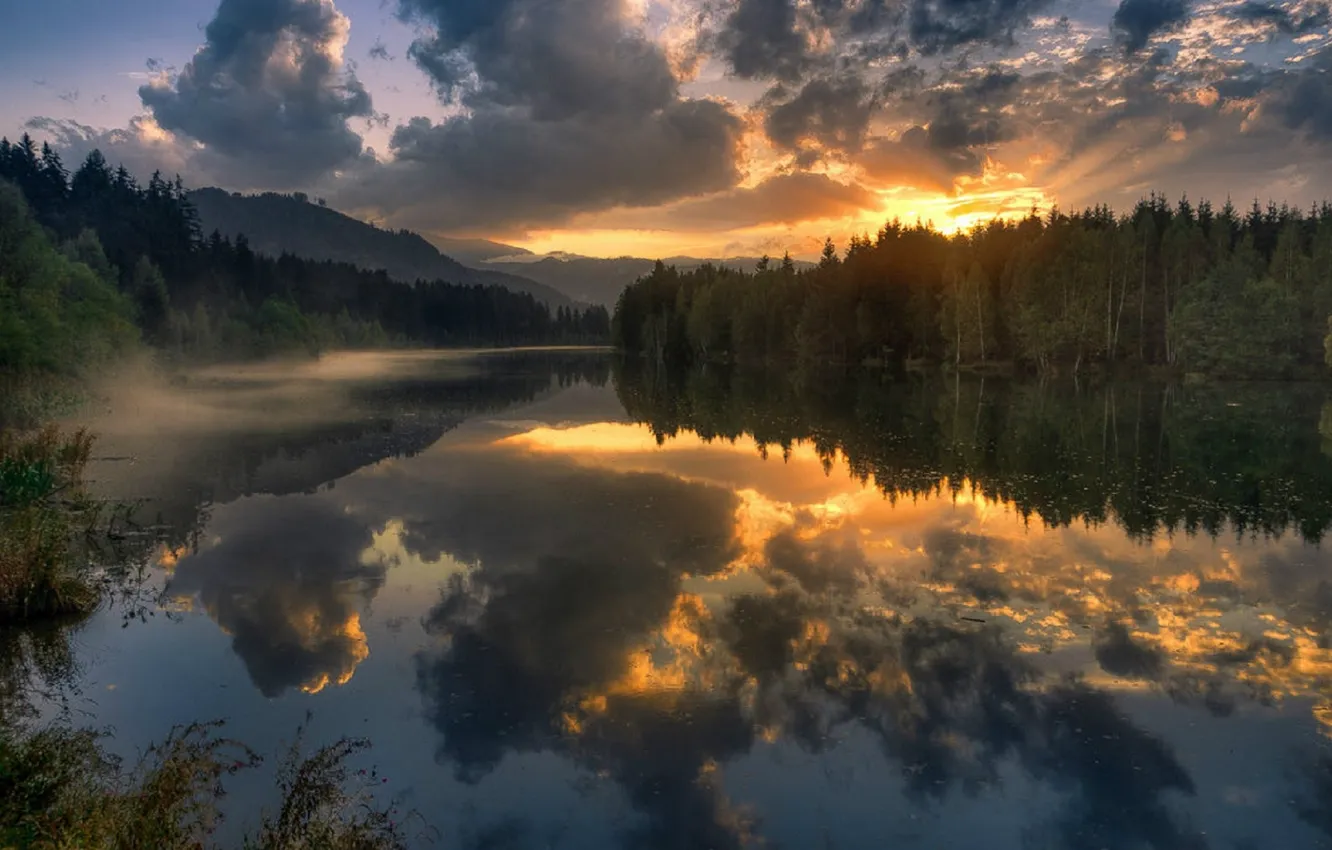 Фото обои речка, восход солнца, отражение в воде