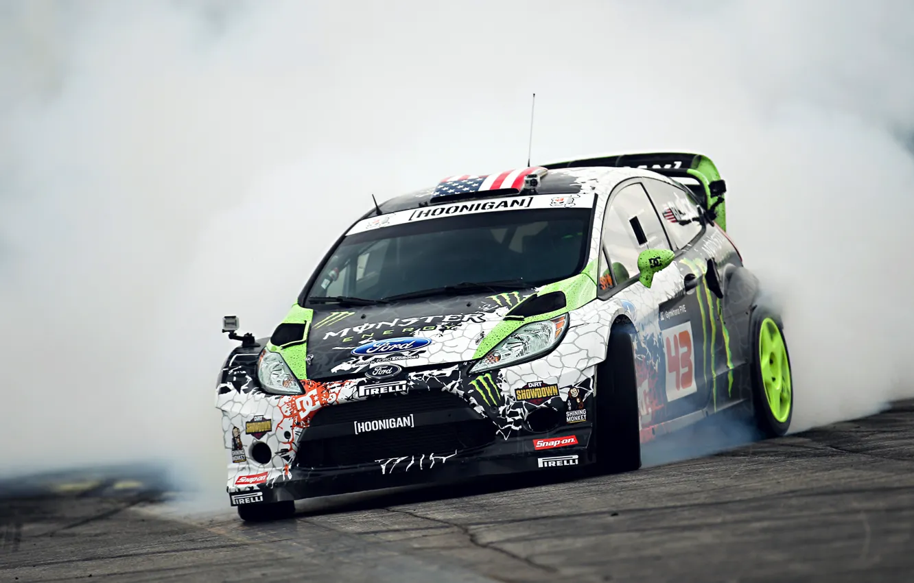 Фото обои Ford, Drift, Monster Energy, Smoke, Ken Block, Tuning, Fiesta, Sportcar