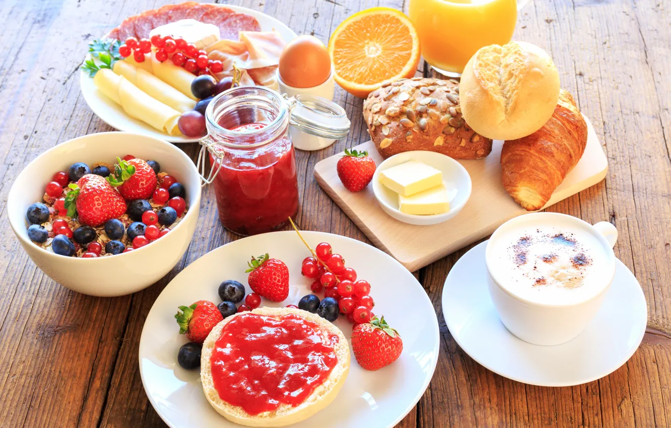 Фото обои ягоды, кофе, завтрак, клубника, сок, выпечка, джем, нарезка