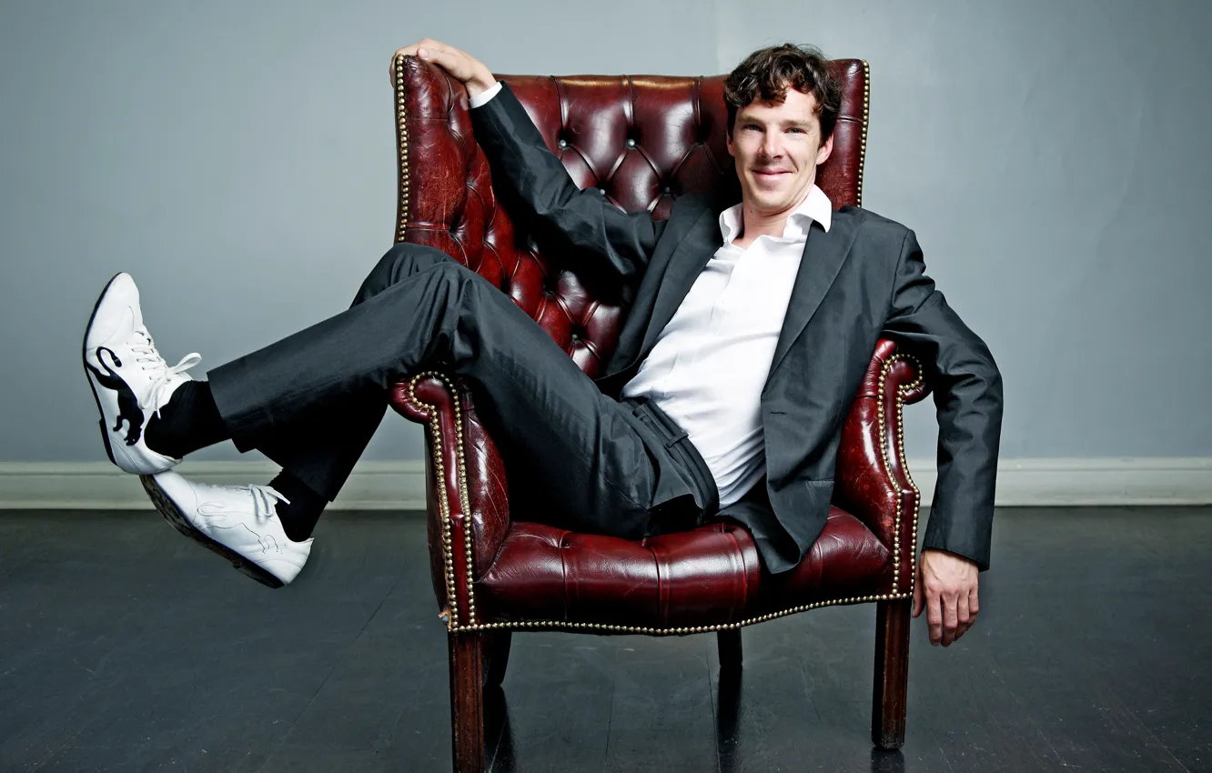 Фото обои кресло, костюм, мужчина, Бенедикт Камбербэтч, Benedict Cumberbatch