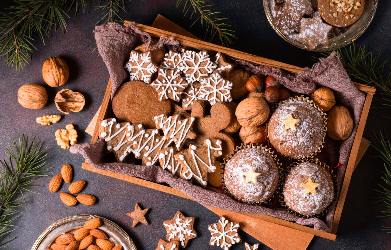 Фото обои коробка, печенье, Рождество, Новый год, орехи, кексы
