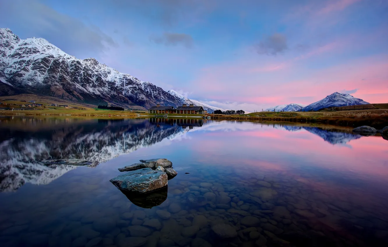 Фото обои горы, отражение, камни, дно, Новая Зеландия, New Zealand, Queenstown, Lake Wakatipu
