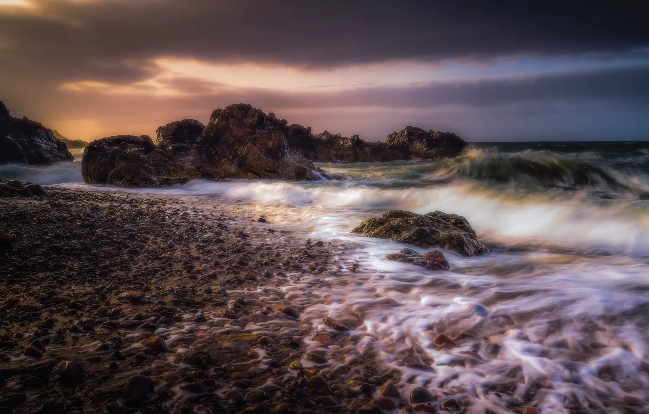 Фото обои волны, камни, скалы, побережье, Шотландия, Scotland, Portknockie, Morayshire