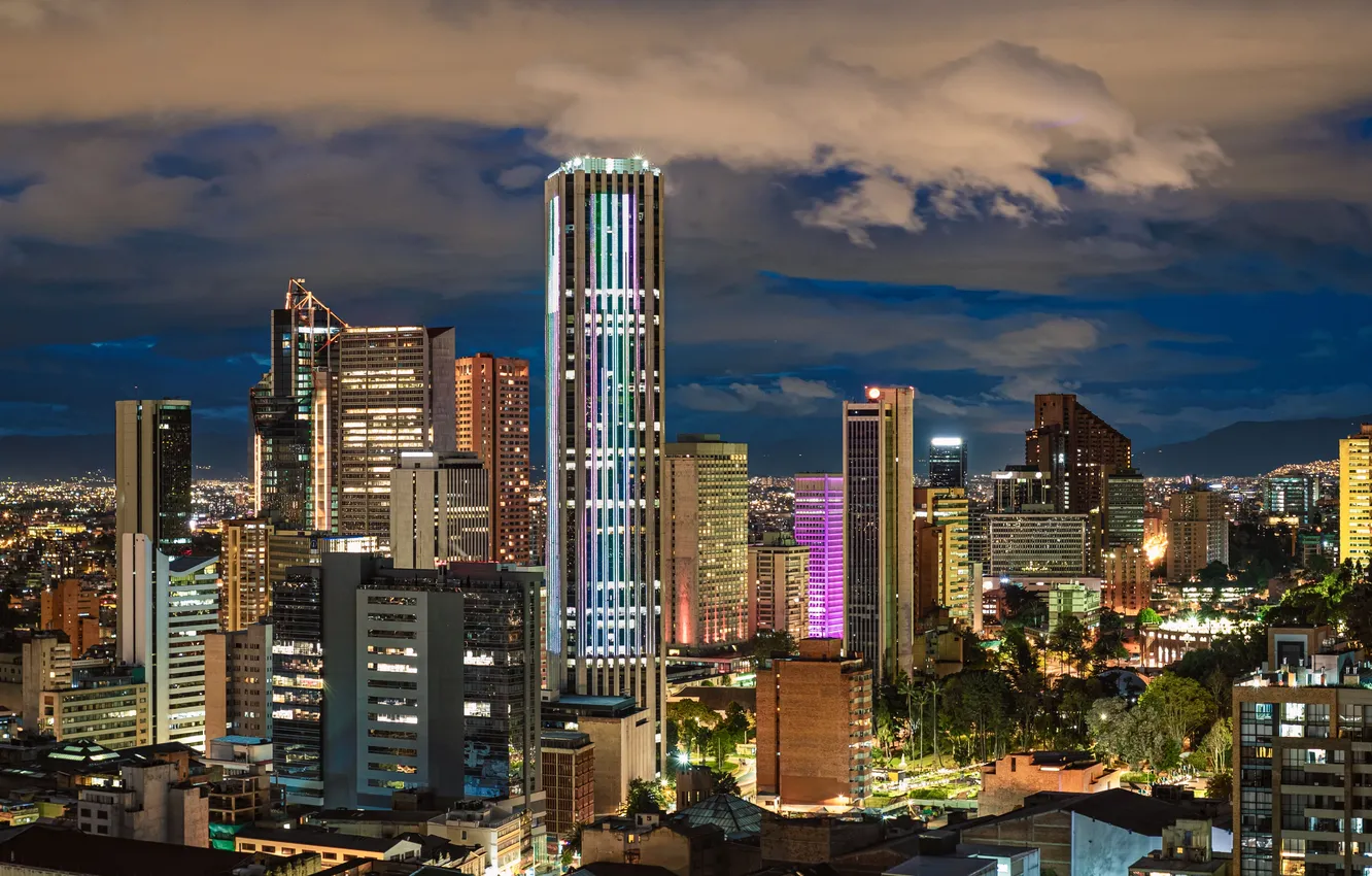 Фото обои city, building, cityscape, capital, cloudy, business, bogotá skyline, bogotã