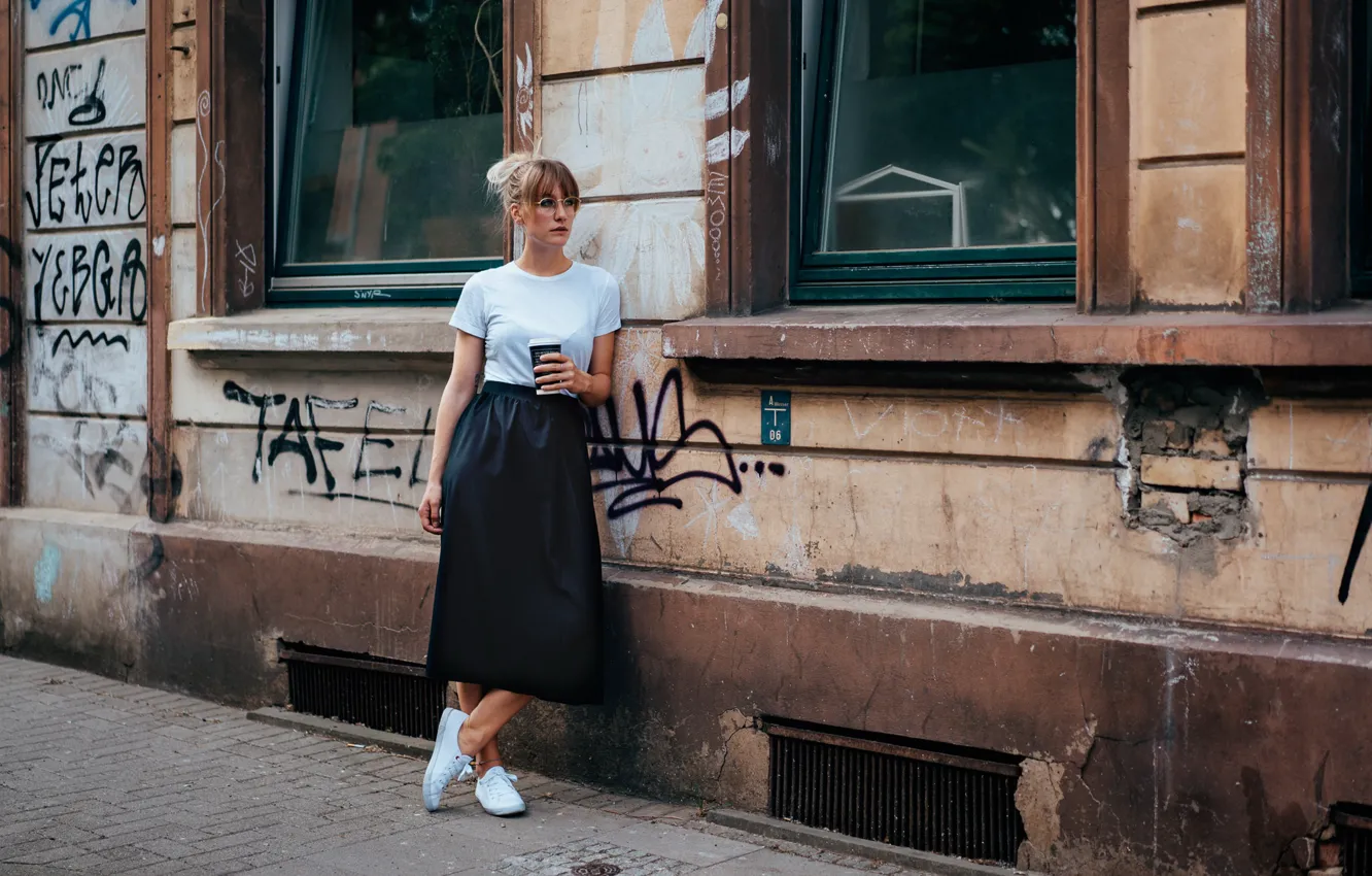 Фото обои девушка, улица, Lexi Hu
