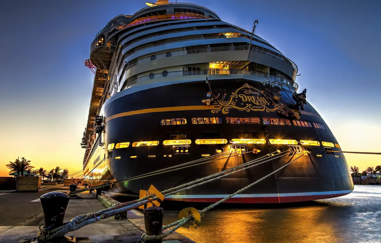 Фото обои море, корабль, яхта, Disney, Дисней