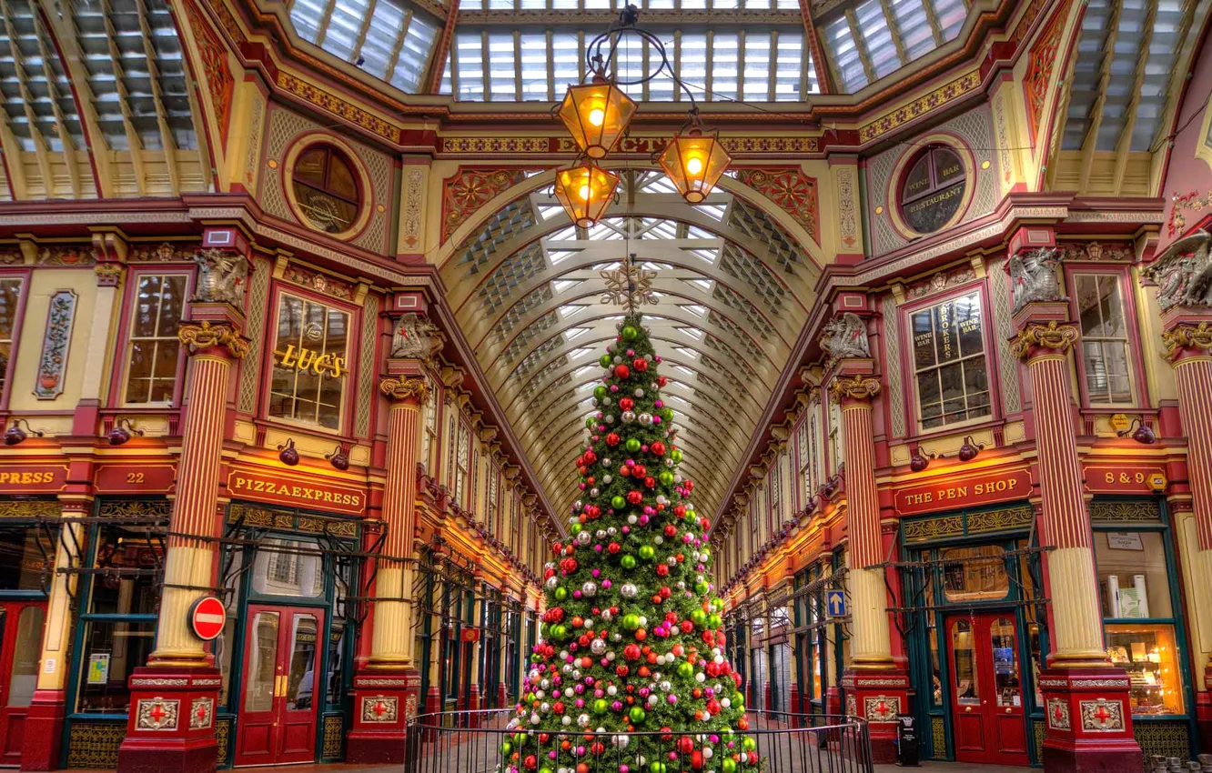 Фото обои украшения, праздник, шары, Англия, Лондон, елка, Рождество, Leadenhall Market