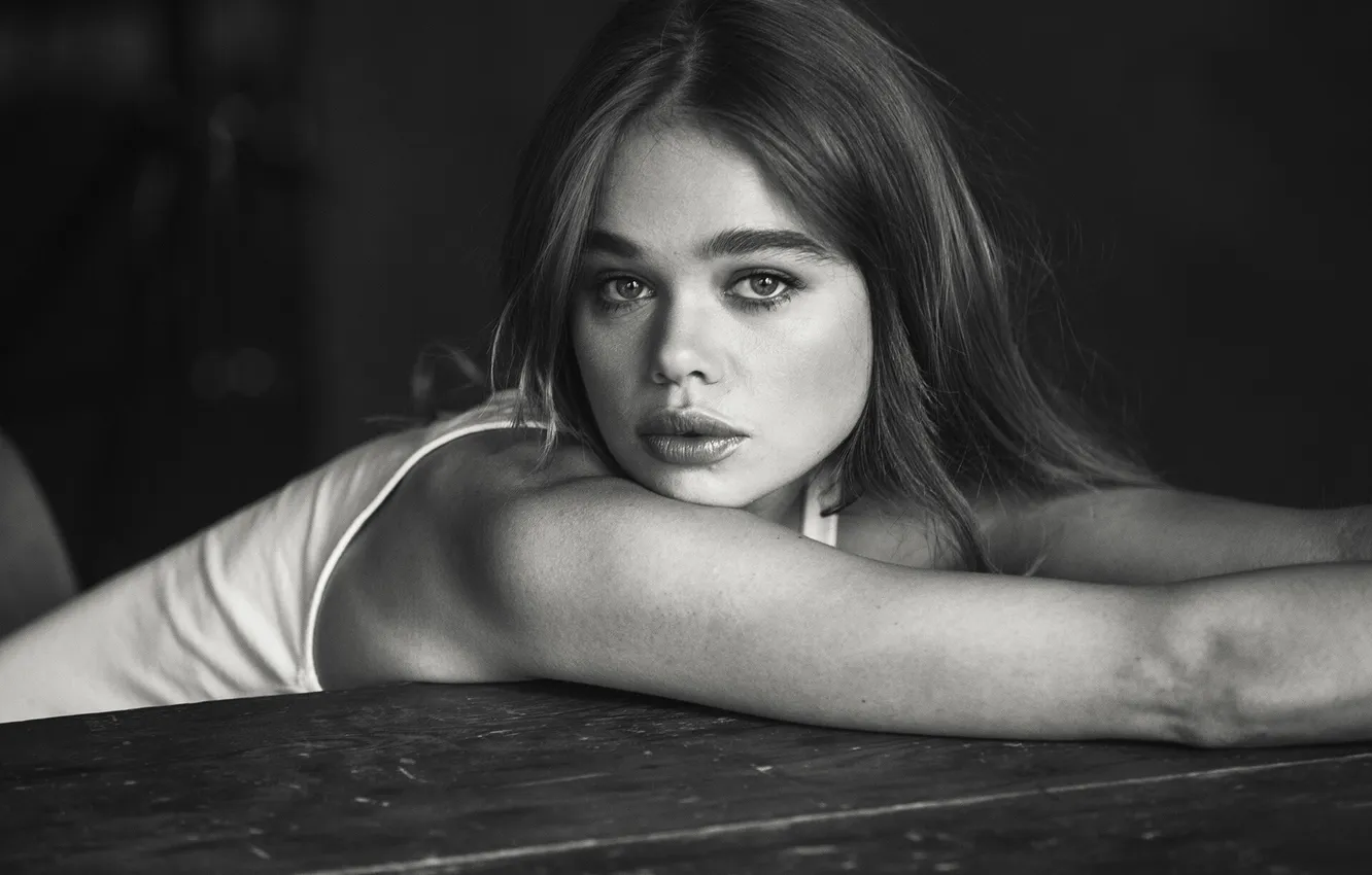 Фото обои model, black white, Maya Otsoko