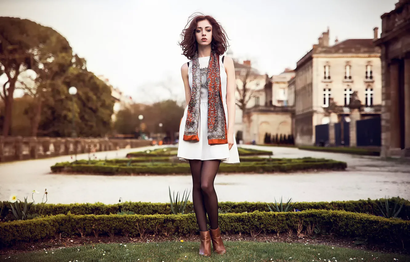 Фото обои платье, fashion, рыжеволосая, Lauriane