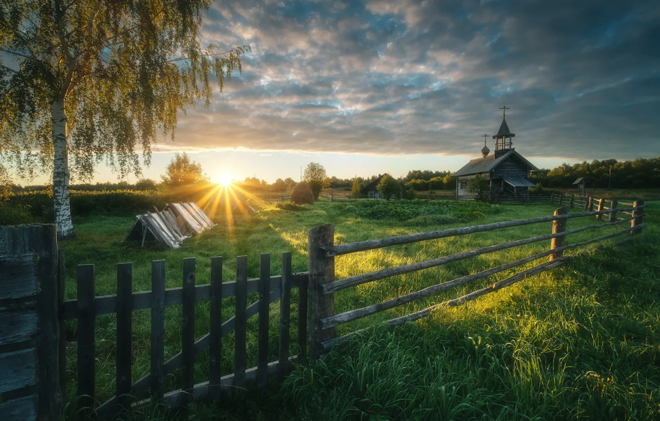 Фото обои лето, солнце, лучи, пейзаж, природа, рассвет, утро, церковь