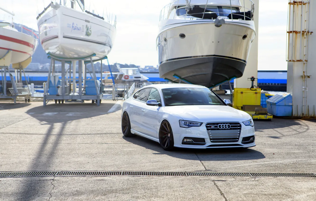 Фото обои Audi, white, wheels, vossen