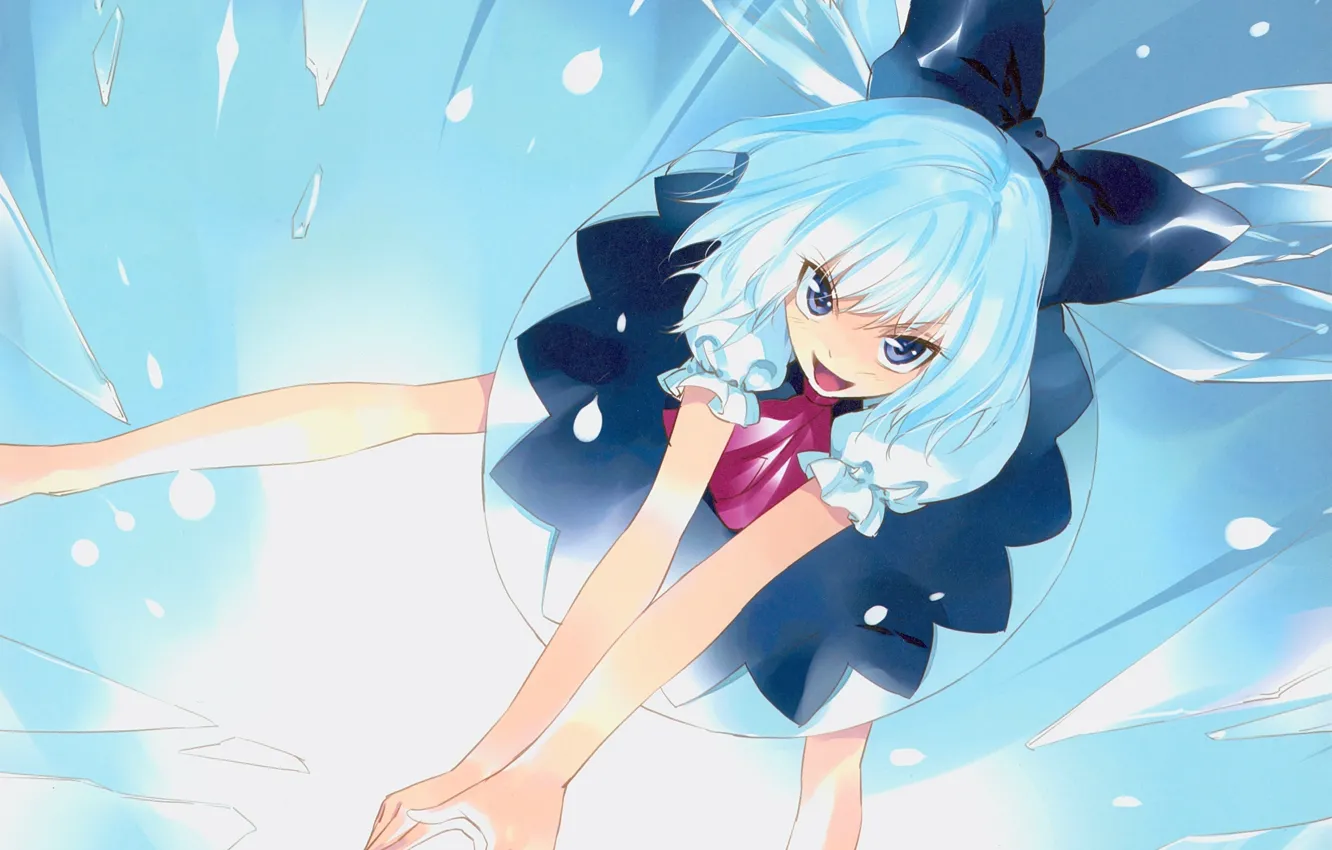 Фото обои улыбка, сияние, магия, крылья, льдинки, кристаллы, бант, touhou