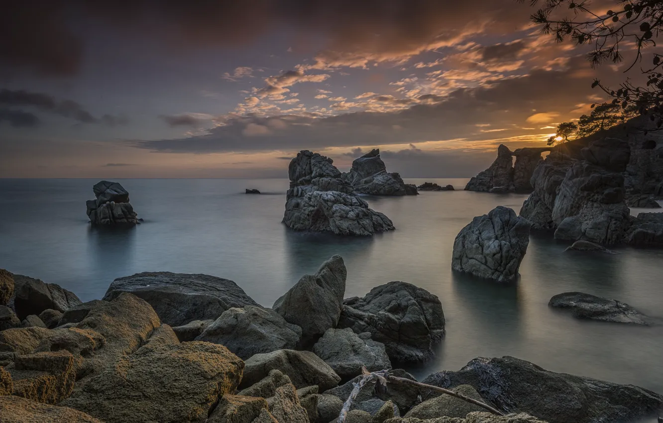 Фото обои море, пейзаж, природа, камни, скалы, берег, утро, Испания