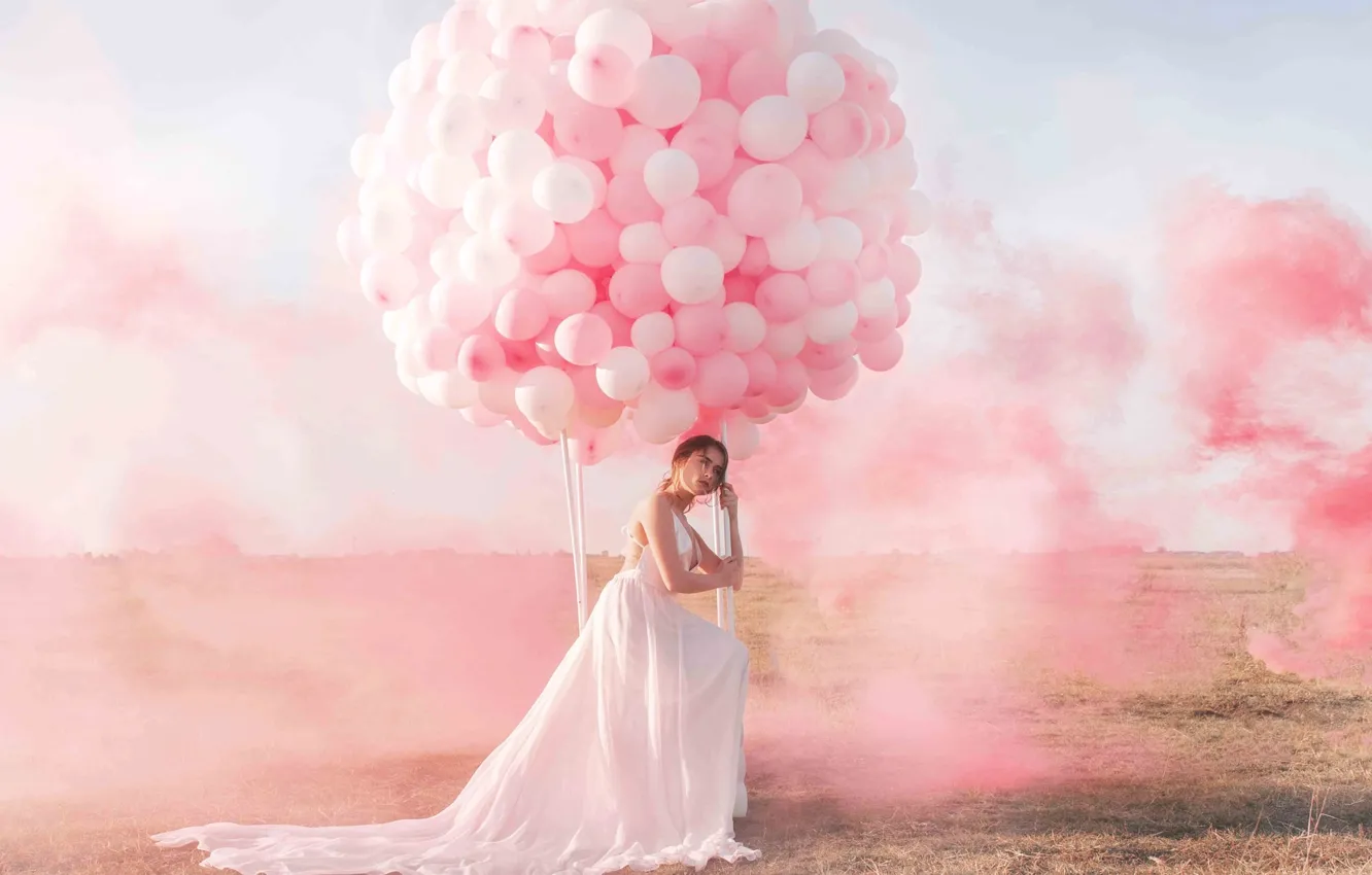 Фото обои небо, девушка, воздушные шары, дым, краска, Jovana Rikalo