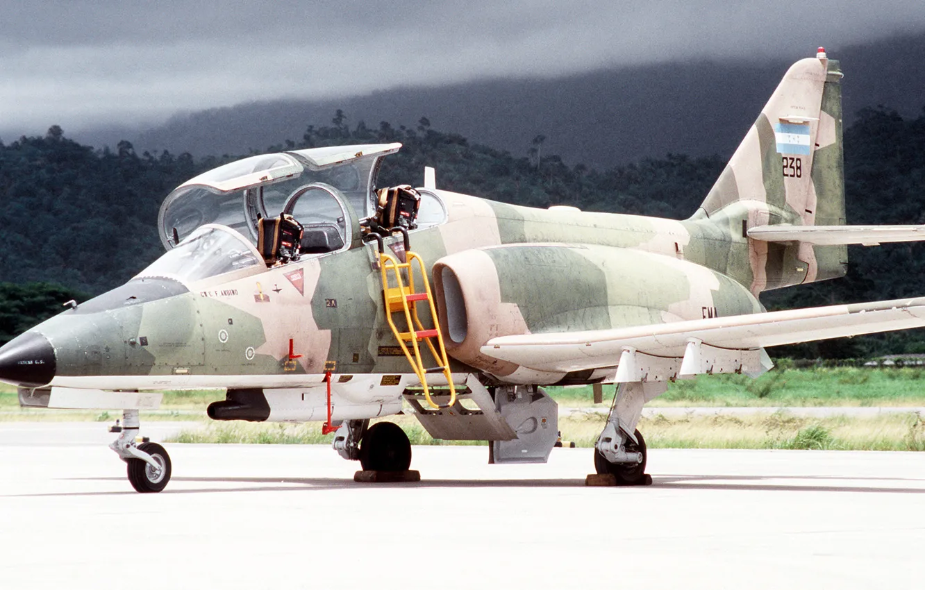 Фото обои CASA, C-101, Honduran Air Force, Aviojet, Военно-воздушные силы Гондураса