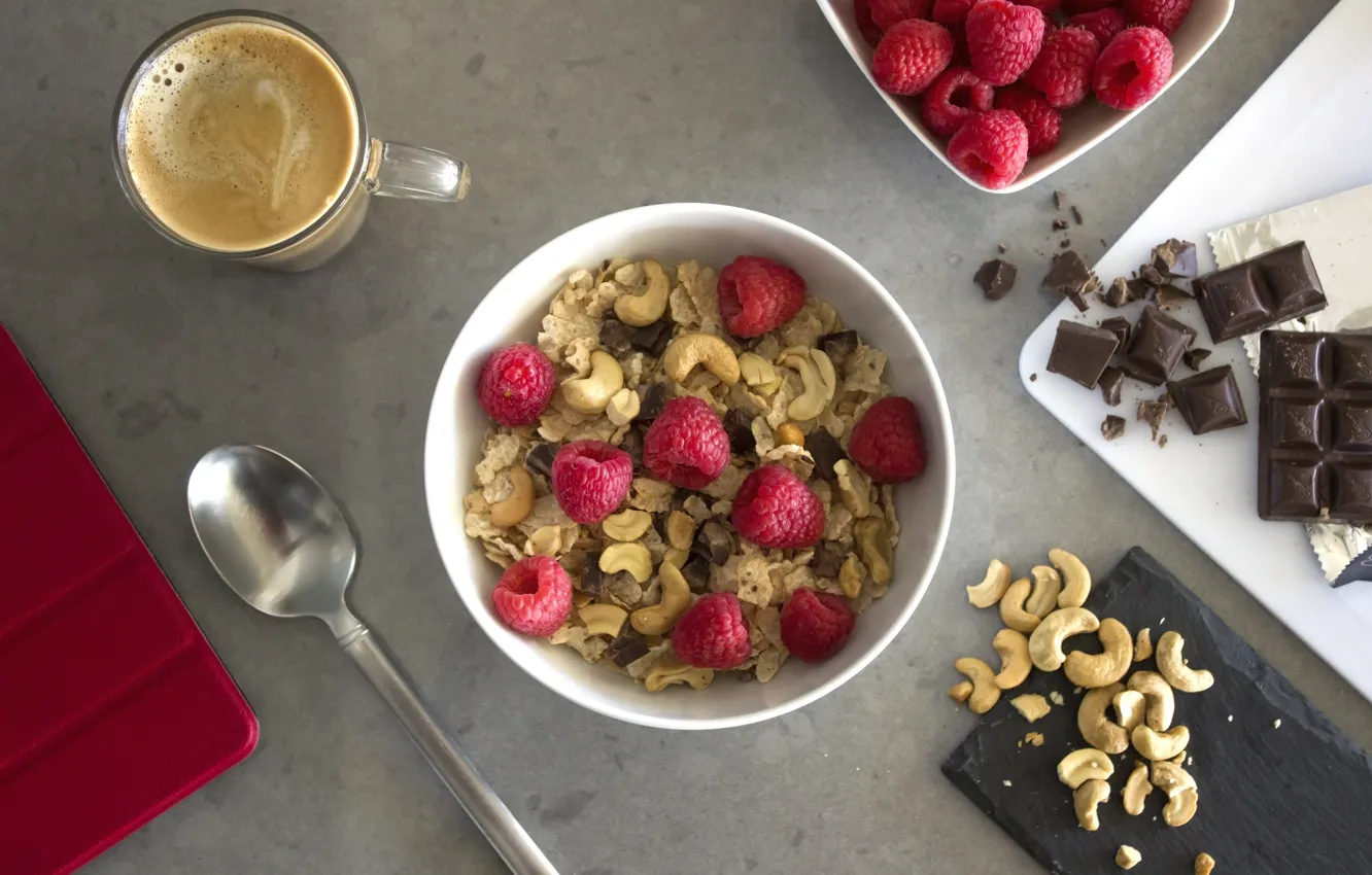 Фото обои малина, кофе, шоколад, завтрак, орехи, овсяные хлопья, кешью