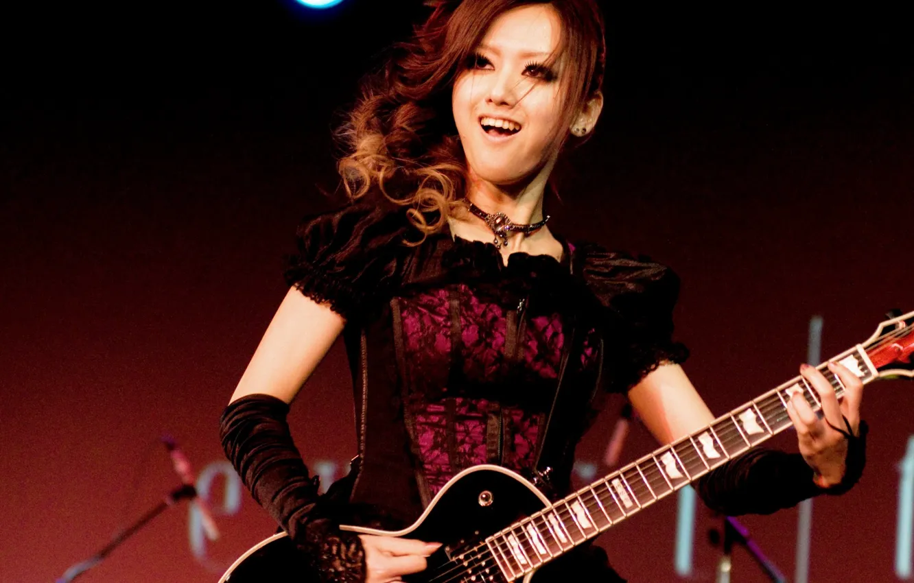 Фото обои музыка, японка, гитара, платье, miko, exist trace, Jrock