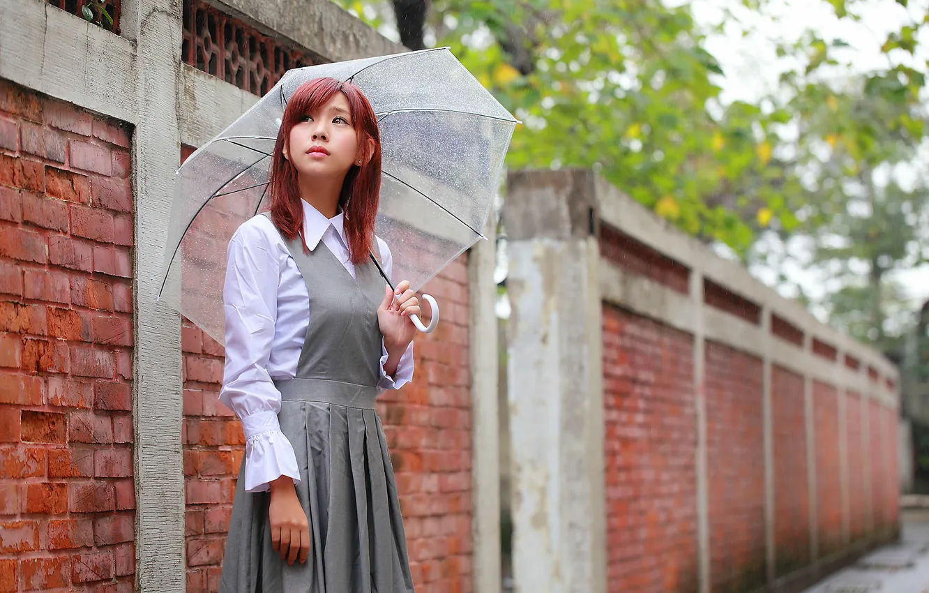 Фото обои лицо, зонтик, дождь, азиатка