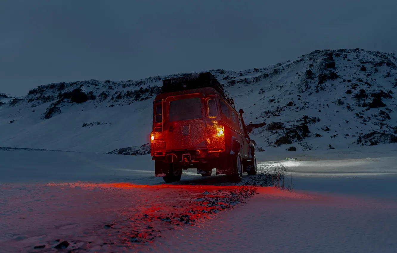 Фото обои Land Rover, Winter, Mountain, Snow, Defender, Cold, Offroad, Car Lights