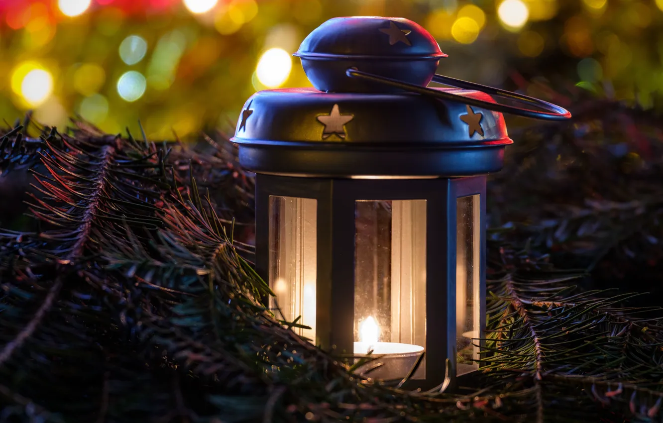 Фото обои зима, ветки, пламя, праздник, свеча, Рождество, фонарь, Новый год