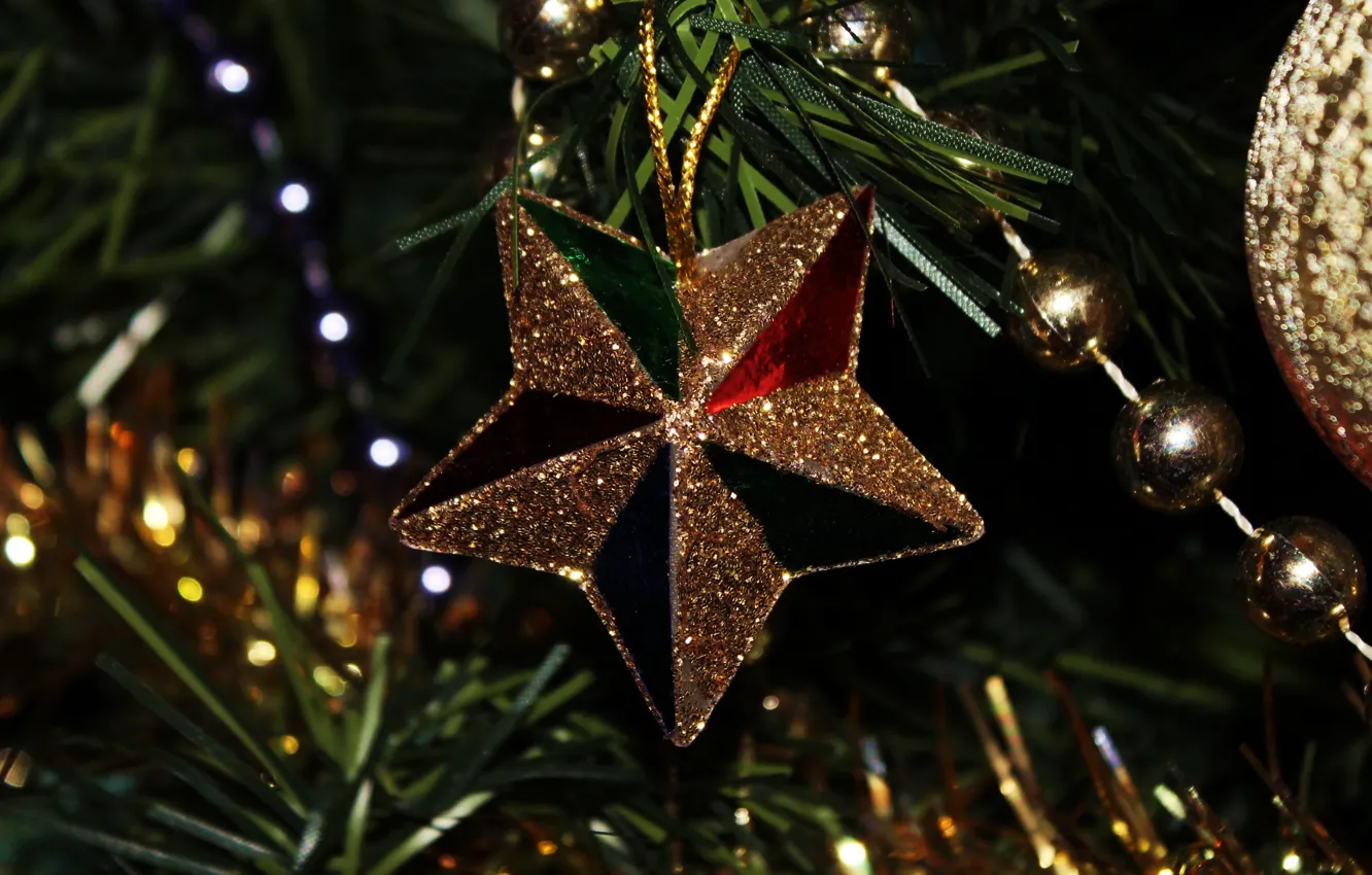 Фото обои праздник, игрушка, звезда, новый год, рождество, ёлка, гирлянда