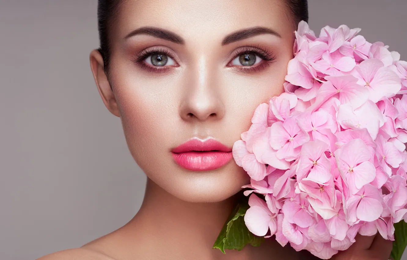 Фото обои глаза, взгляд, девушка, цветы, лицо, милая, гортензия, Oleg Gekman