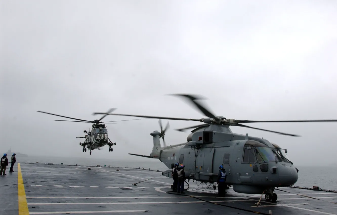 Фото обои Вертолет, посадка, военный