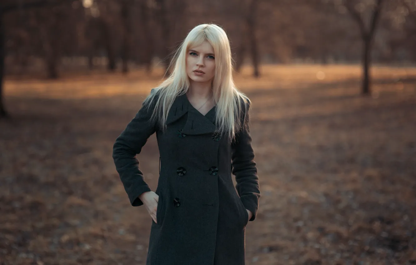 Фото обои девушка, парк, портрет, блондинка, пальто, beautiful, beauty, Vlada