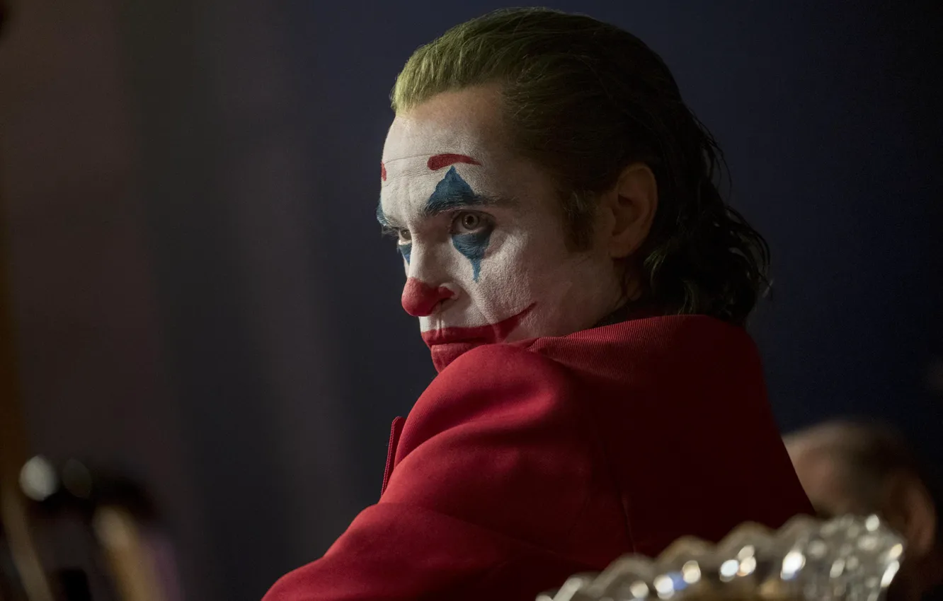 Фото обои краска, Джокер, костюм, Joker, гримм, Joaquin Phoenix, Хоакин Феникс, Joker 2019