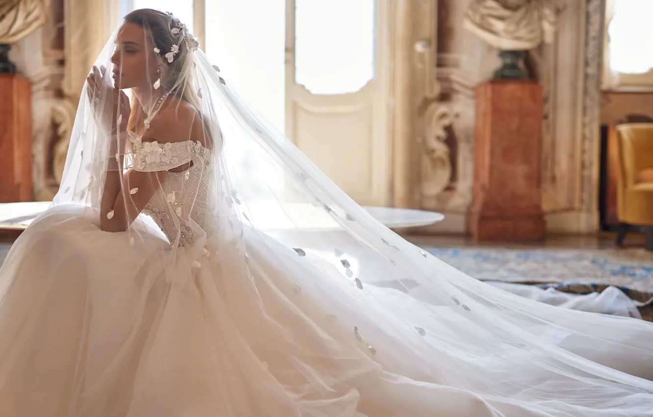 Фото обои Девушка, Невеста, Свадебное платье, Великолепное платье, Wedding Dresses, Splendid dress, Luce Sposa