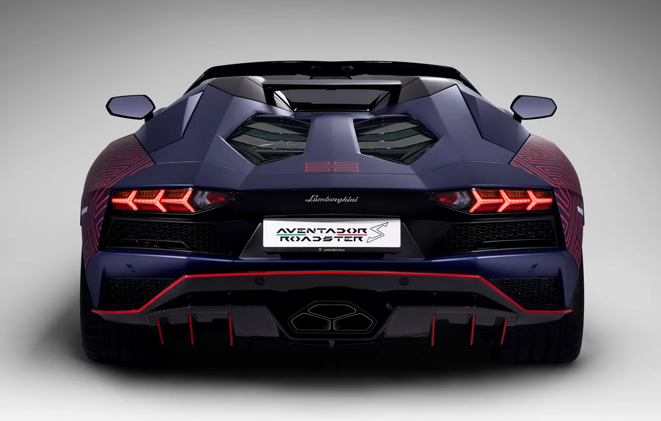 Фото обои аэродинамика, суперкар, кабриолет, экстерьер, светло-серый фон, Lamborghini Aventador S, обтекаемые формы, Korean Special Series