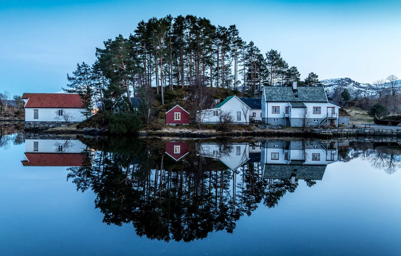 Фото обои вода, деревья, отражение, Норвегия, домики, Norway, Ålesund, More og Romsdal