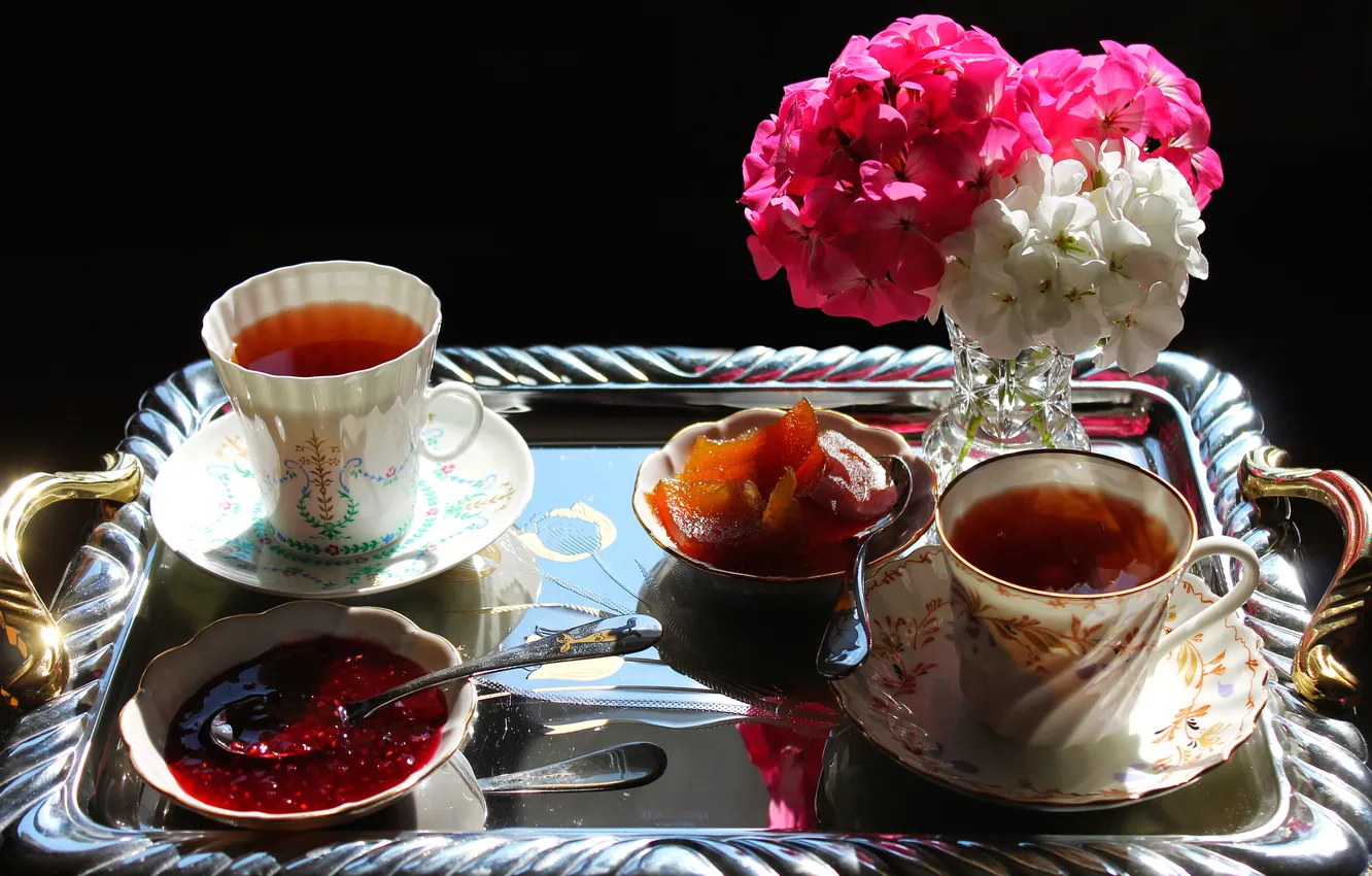 Фото обои цветы, чай, букет, чашка, ваза, натюрморт, джем, сервиз