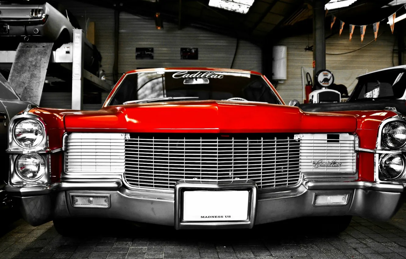 Фото обои Cadillac, Red, De Ville, Classical, Retro Car