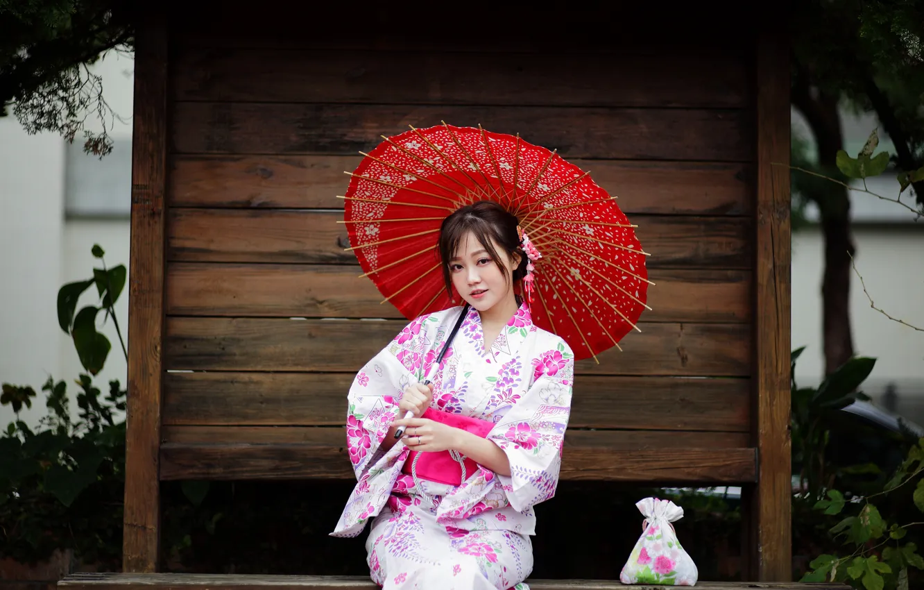 Фото обои взгляд, девушка, зонтик, кимоно, азиатка
