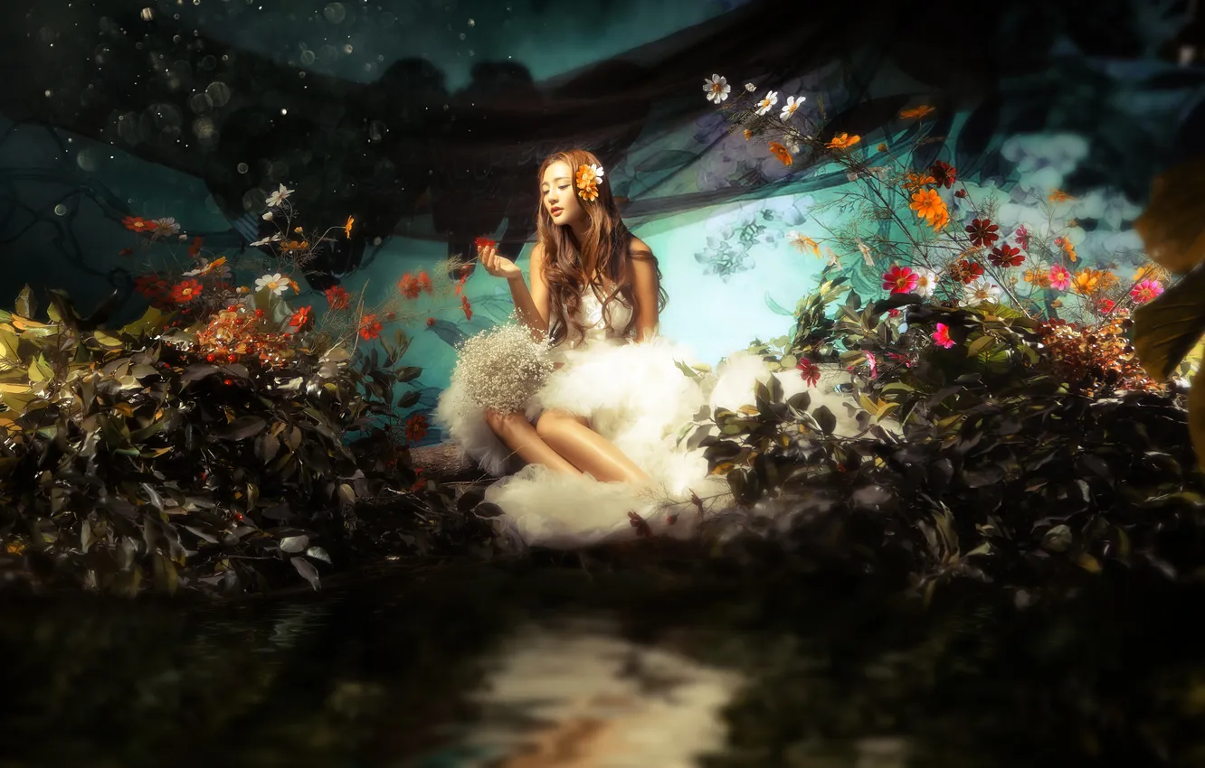 Фото обои взгляд, вода, девушка, цветы, белое, платье, азиатка